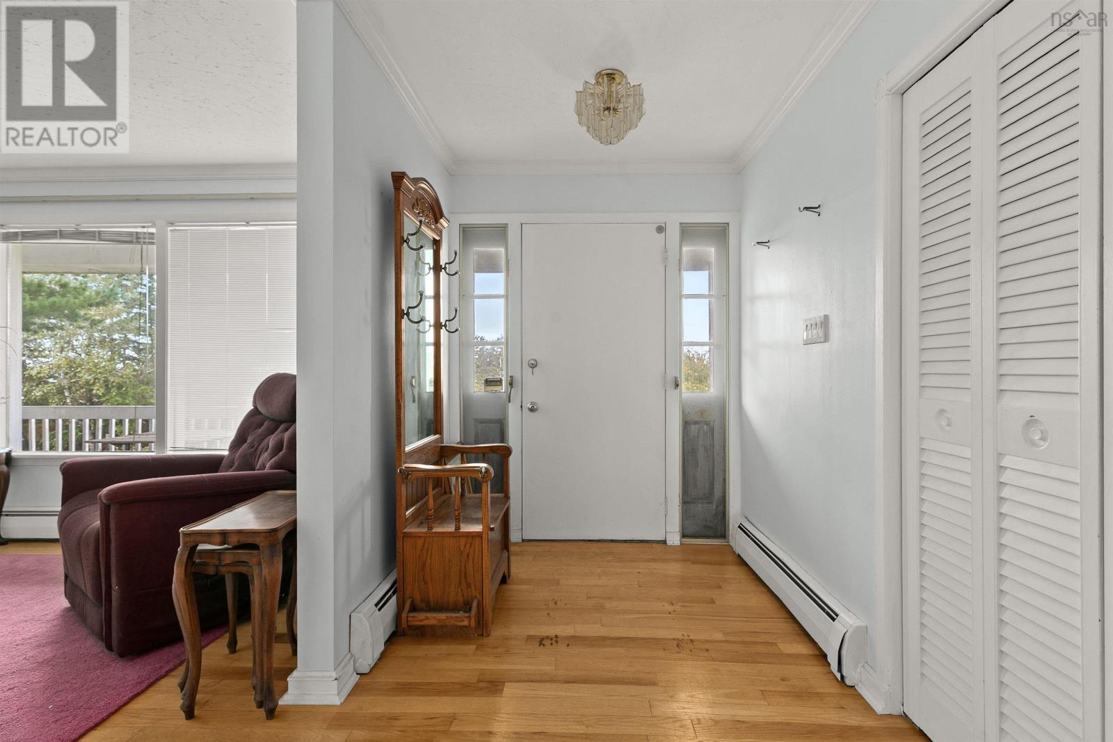 28 Oakview Drive Property Photo 8
