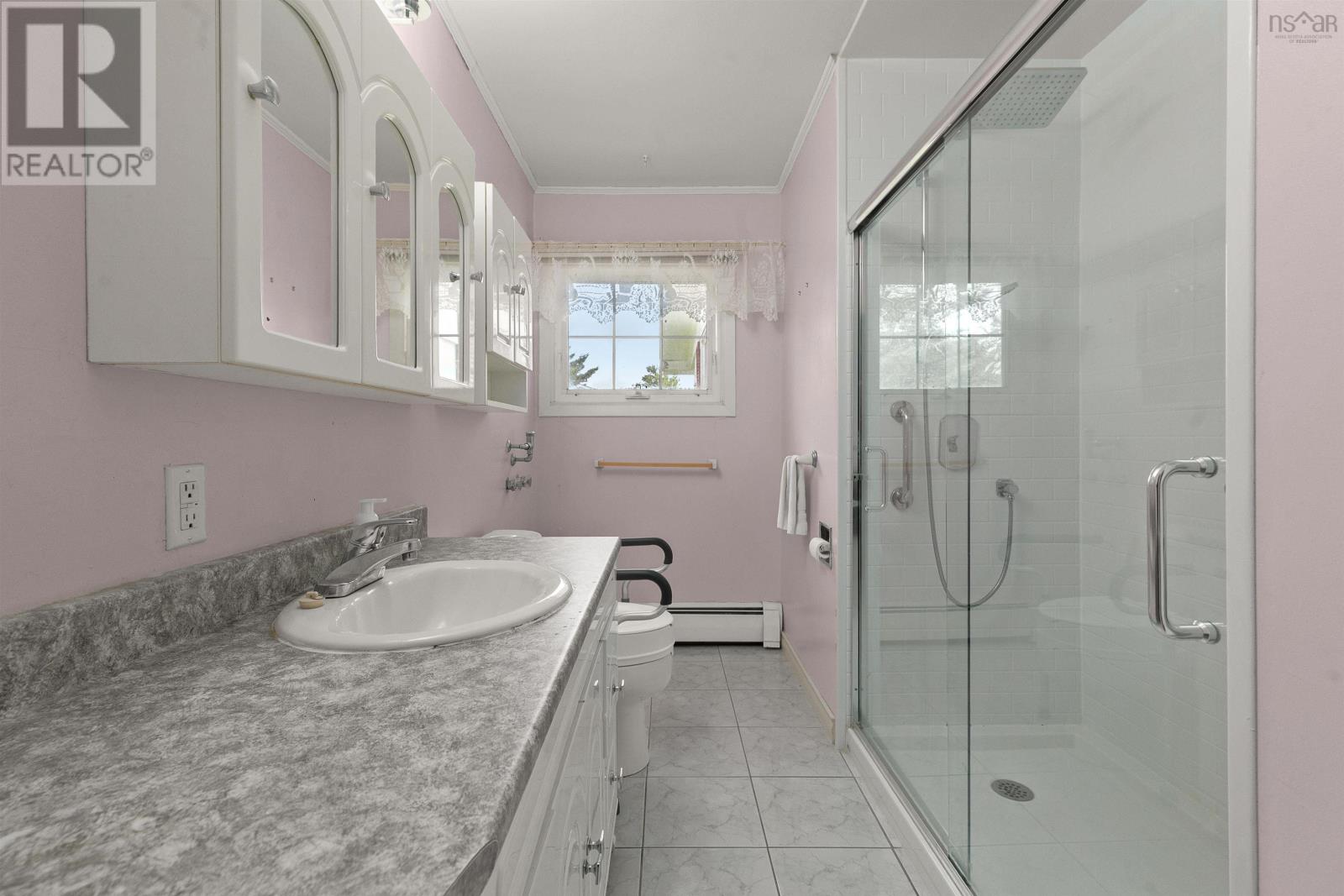 28 Oakview Drive Property Photo 25