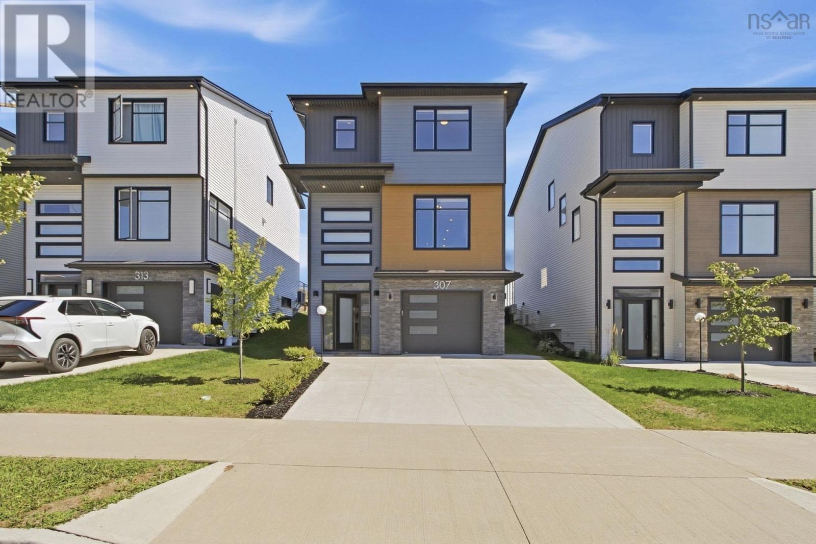 307 Marketway Lane