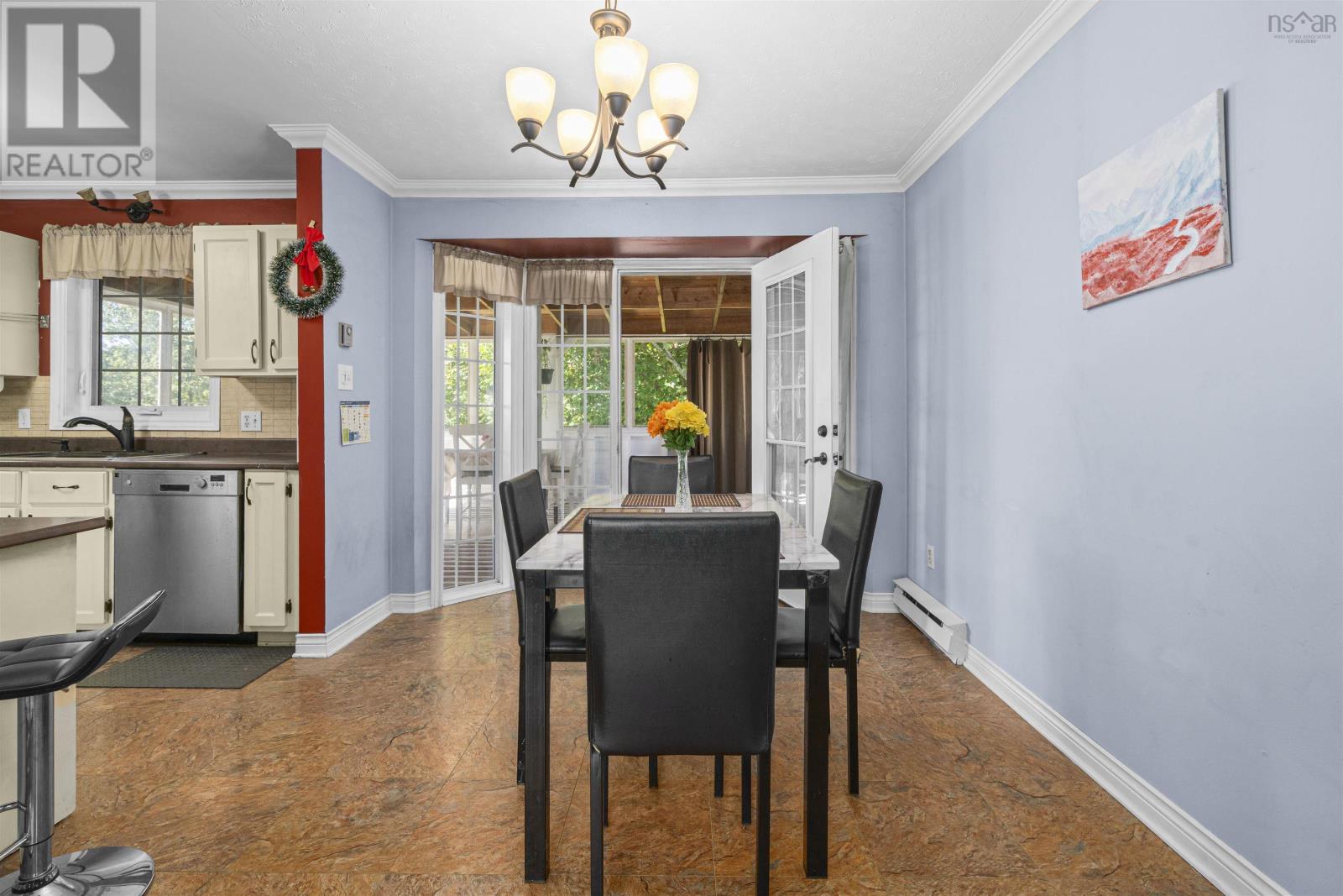 16 Rothsay Court Property Photo 12