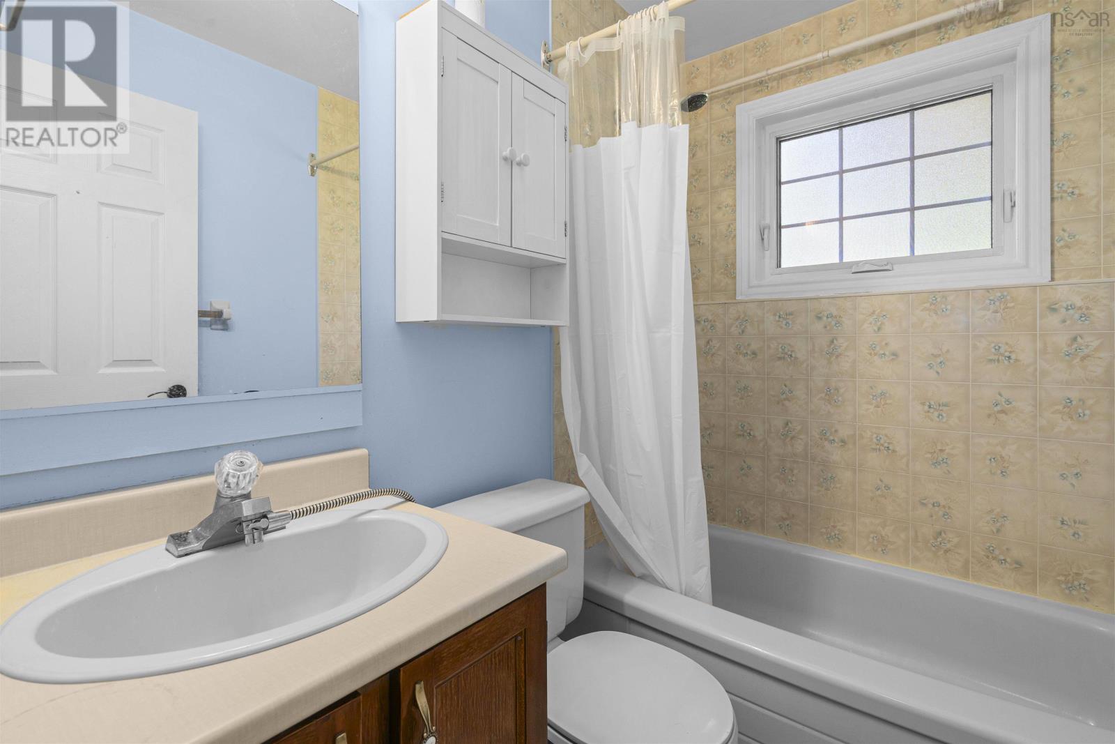16 Rothsay Court Property Photo 23