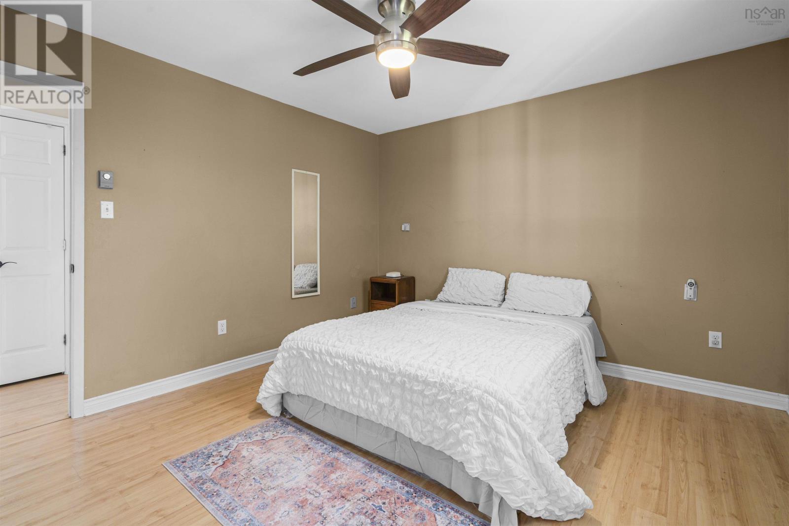 16 Rothsay Court Property Photo 31