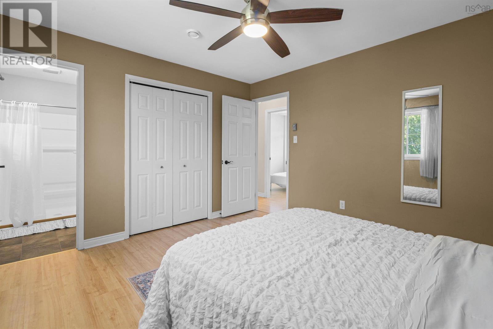 16 Rothsay Court Property Photo 32