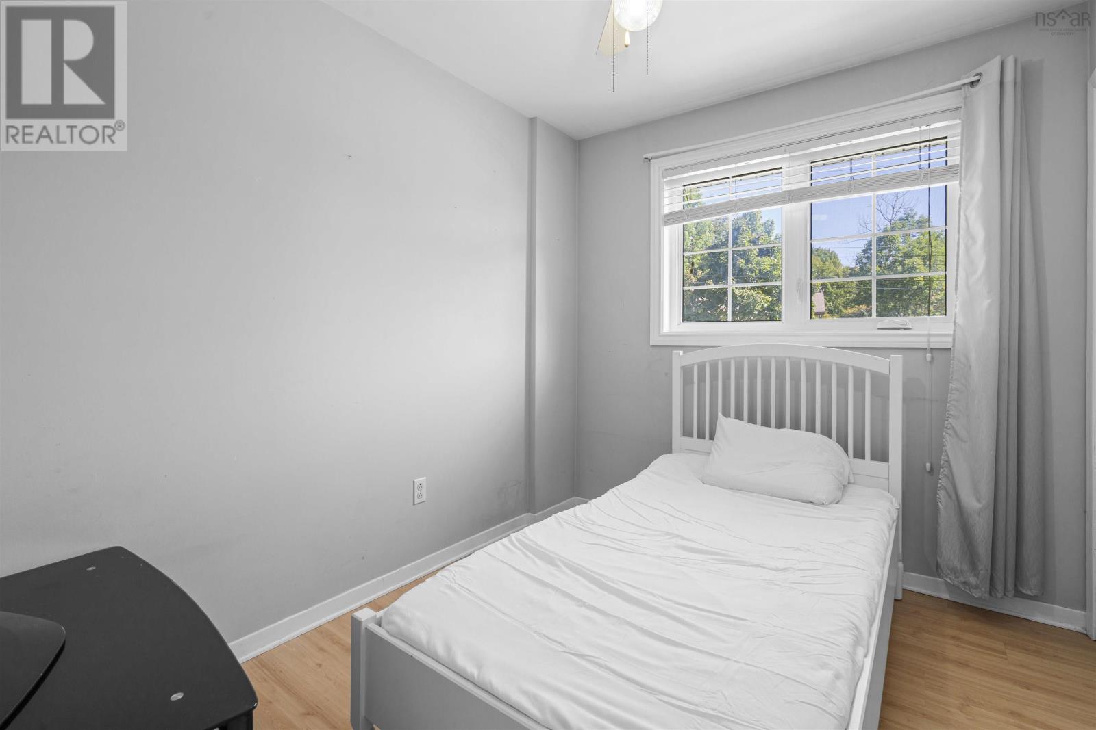 16 Rothsay Court Property Photo 33