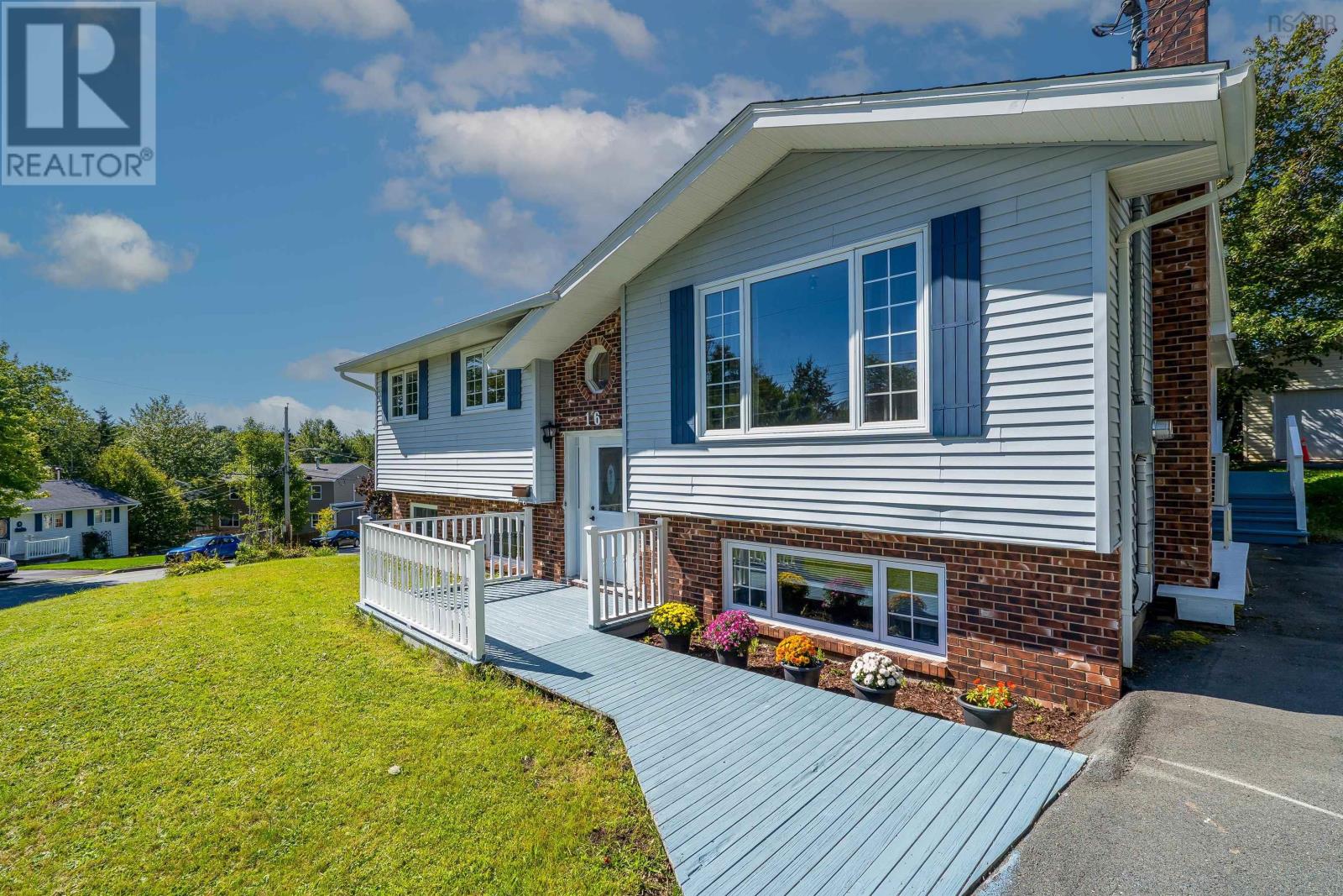 16 Rothsay Court Property Photo 39