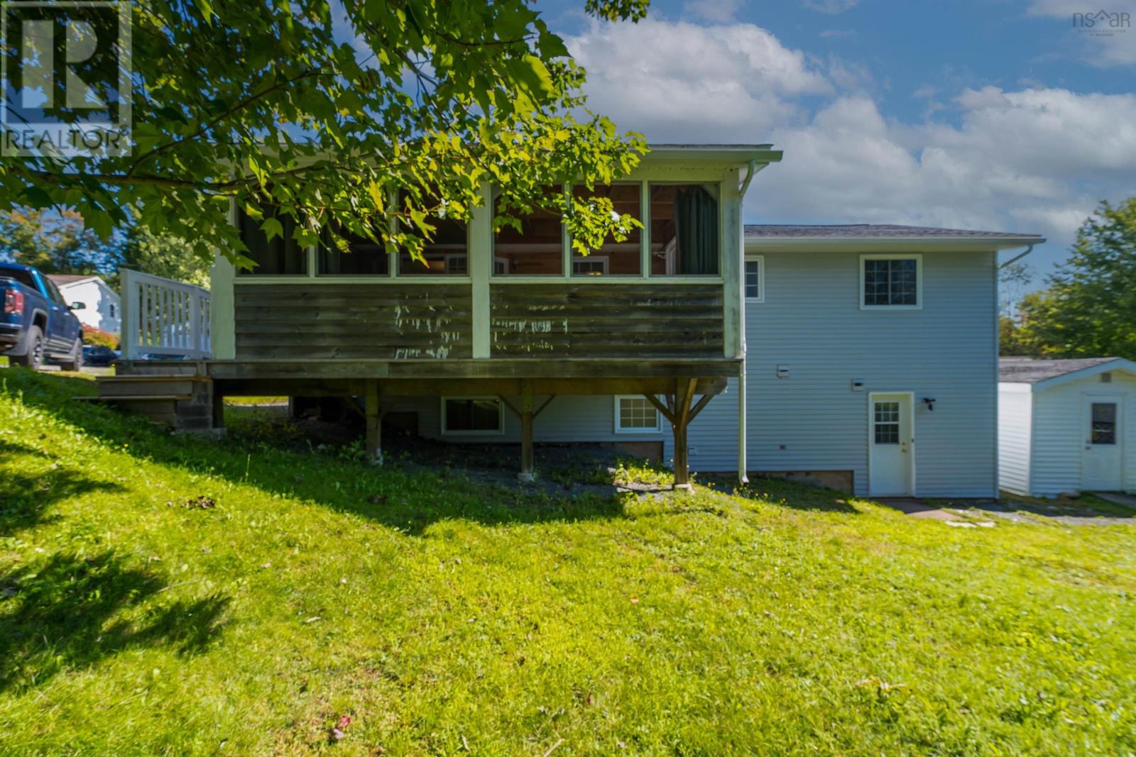 16 Rothsay Court Property Photo 42