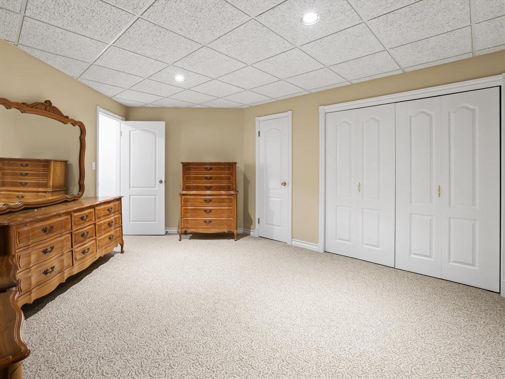 260 Golfview Crescent Property Photo 32