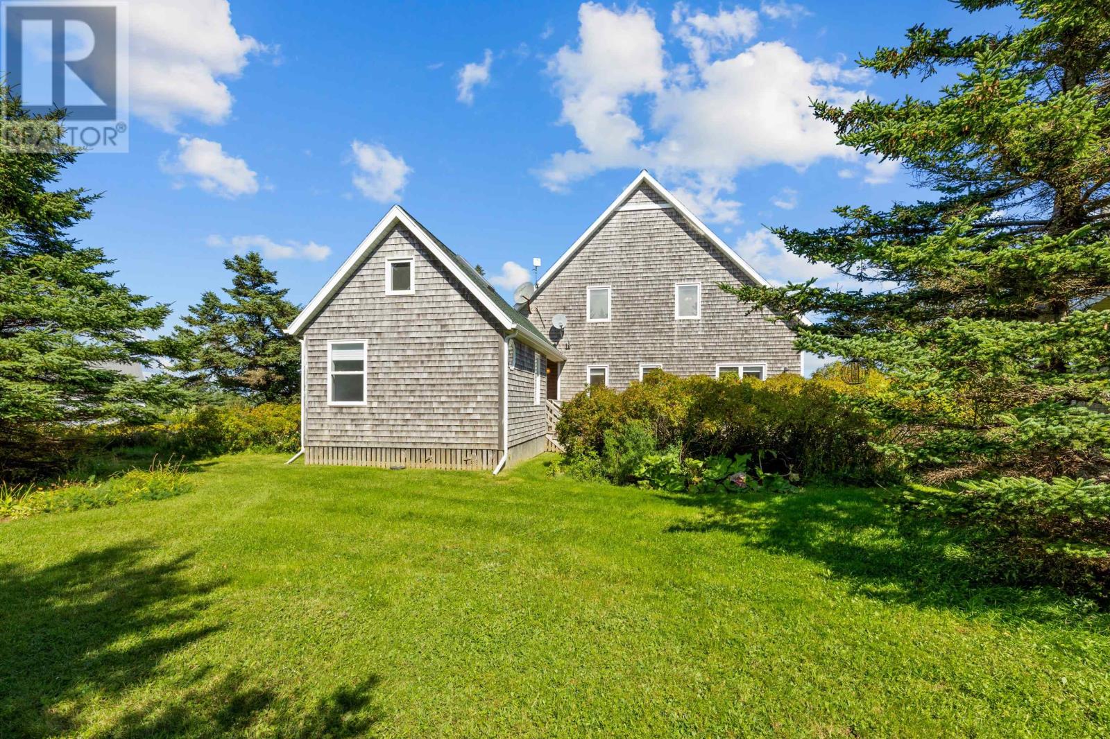 64 Lecky Crescent Property Photo 41