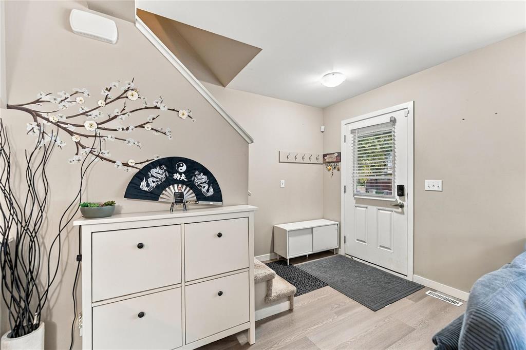 408 280 Amber Trail Property Photo 4