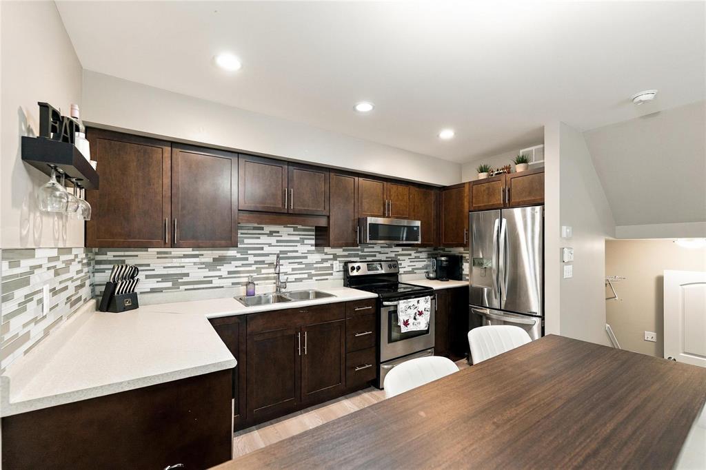 408 280 Amber Trail Property Photo 11