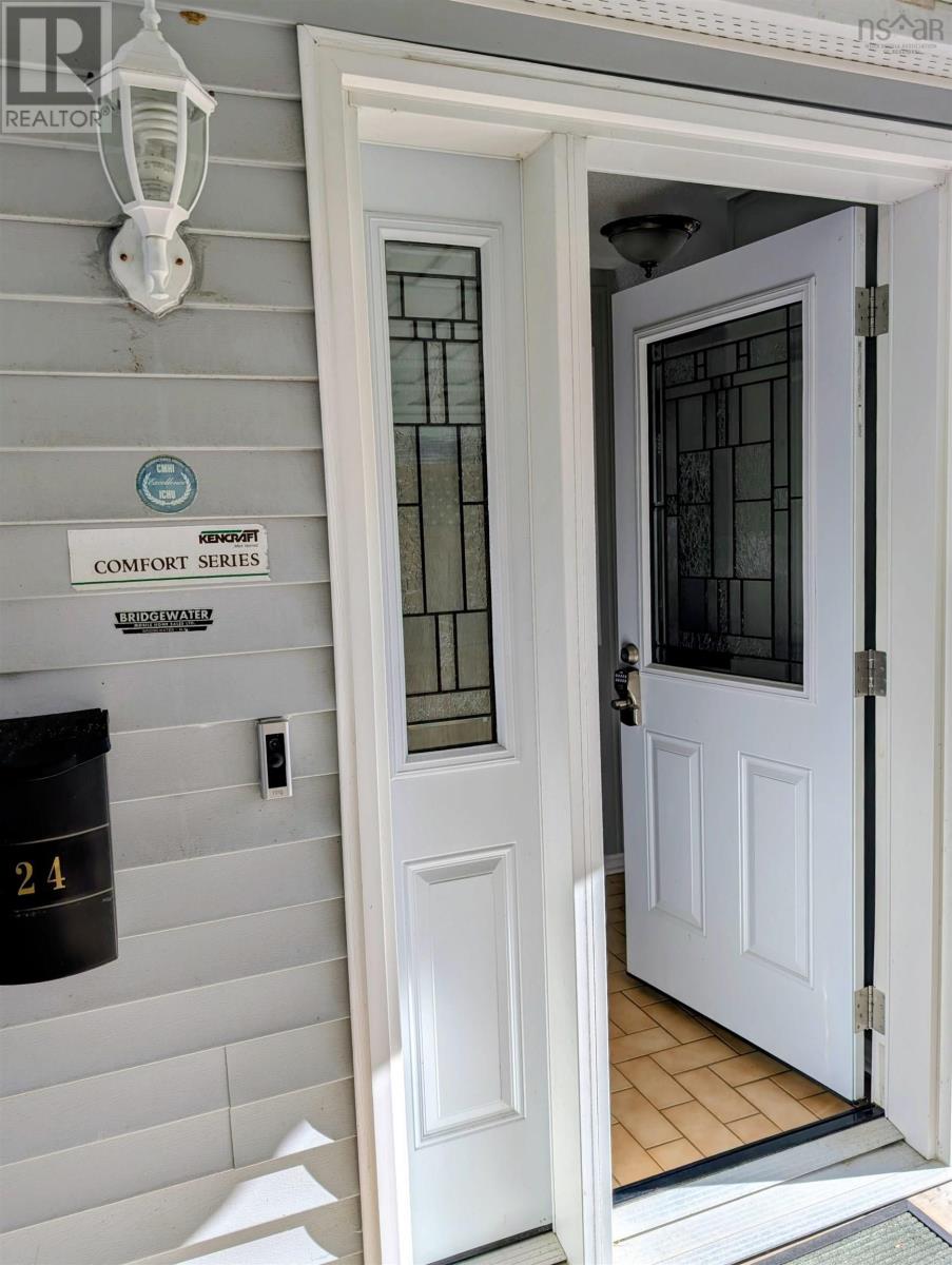 24 Autumn Street Property Photo 12
