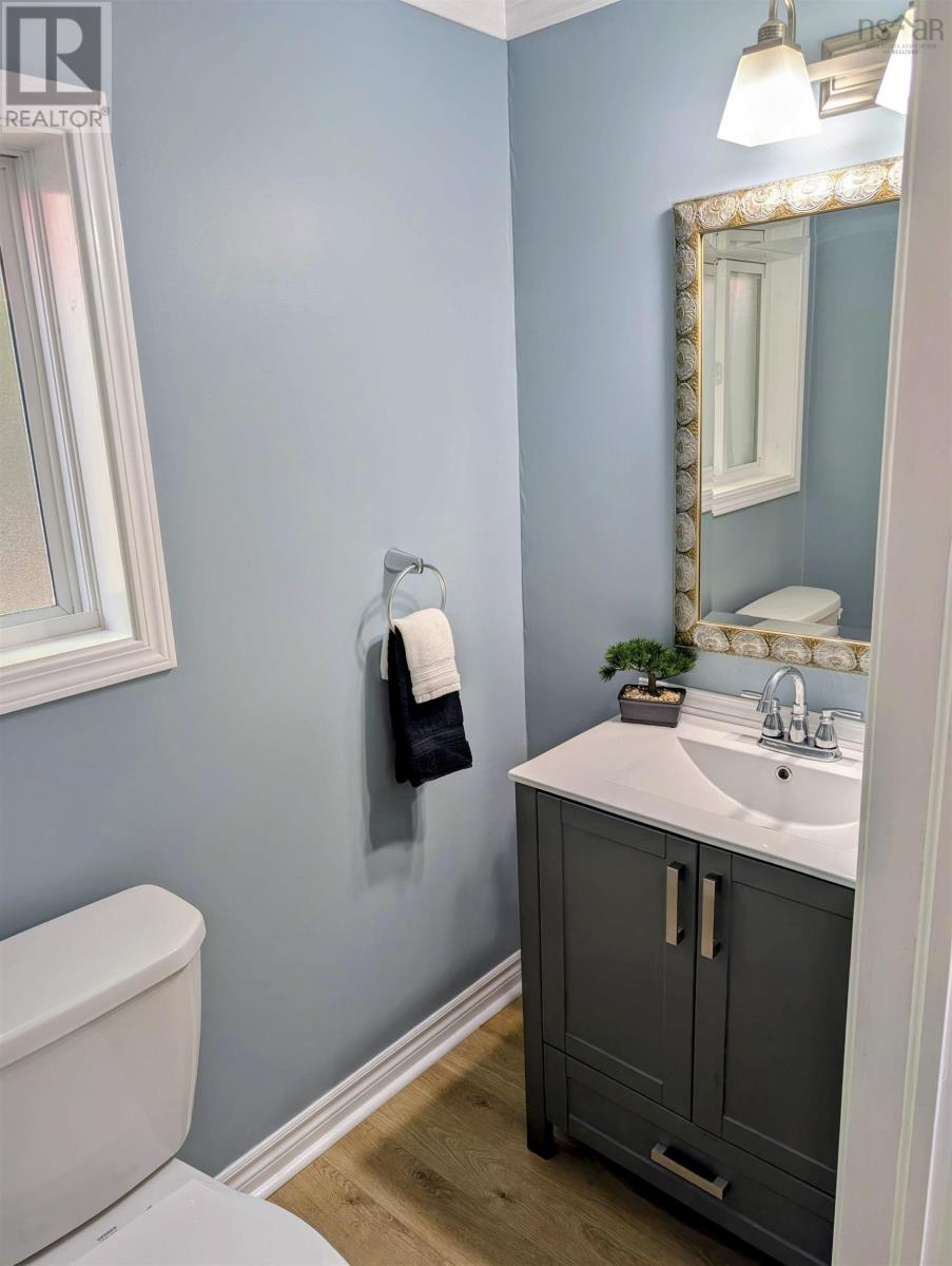 24 Autumn Street Property Photo 28