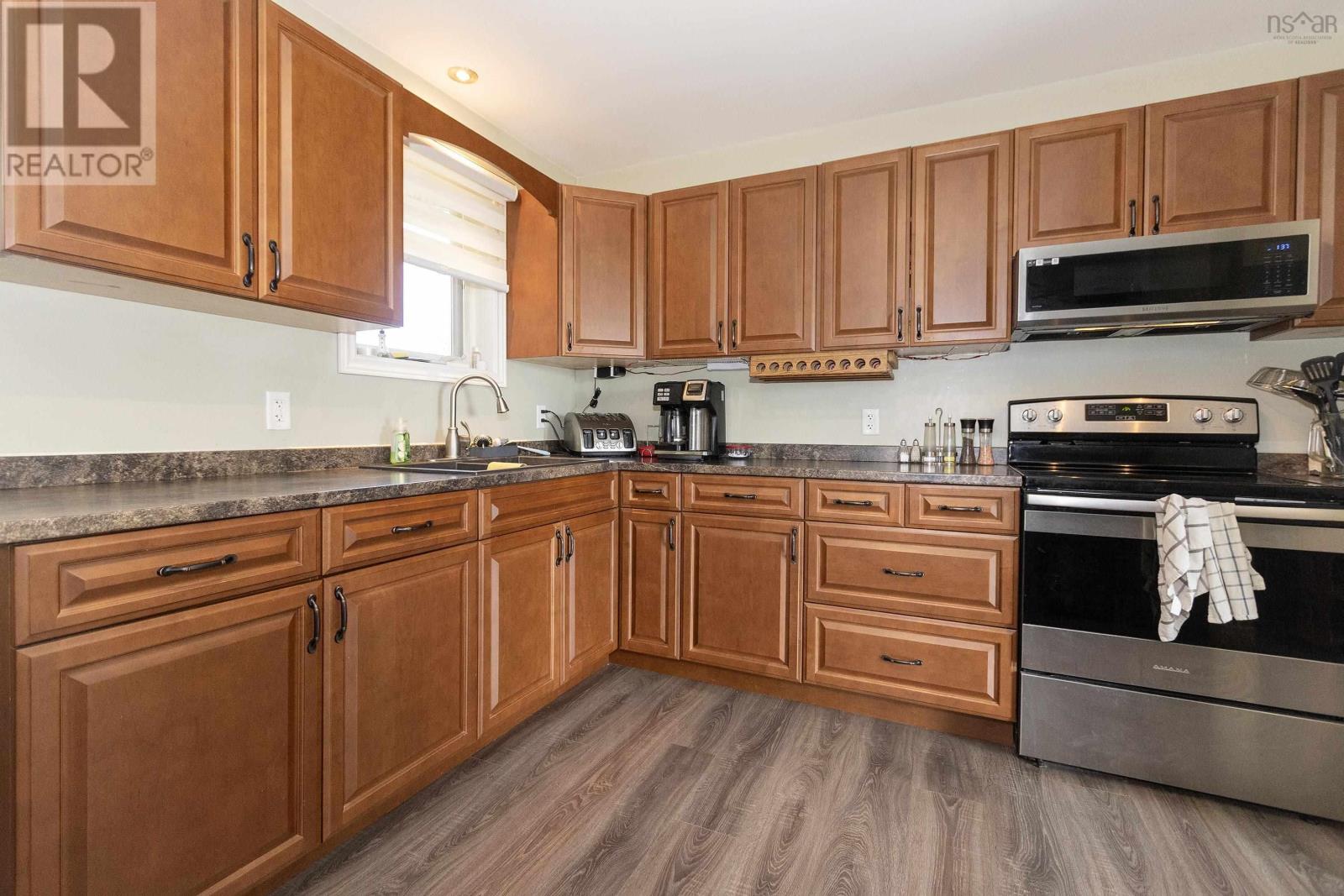 52 Queen Street Property Photo 13
