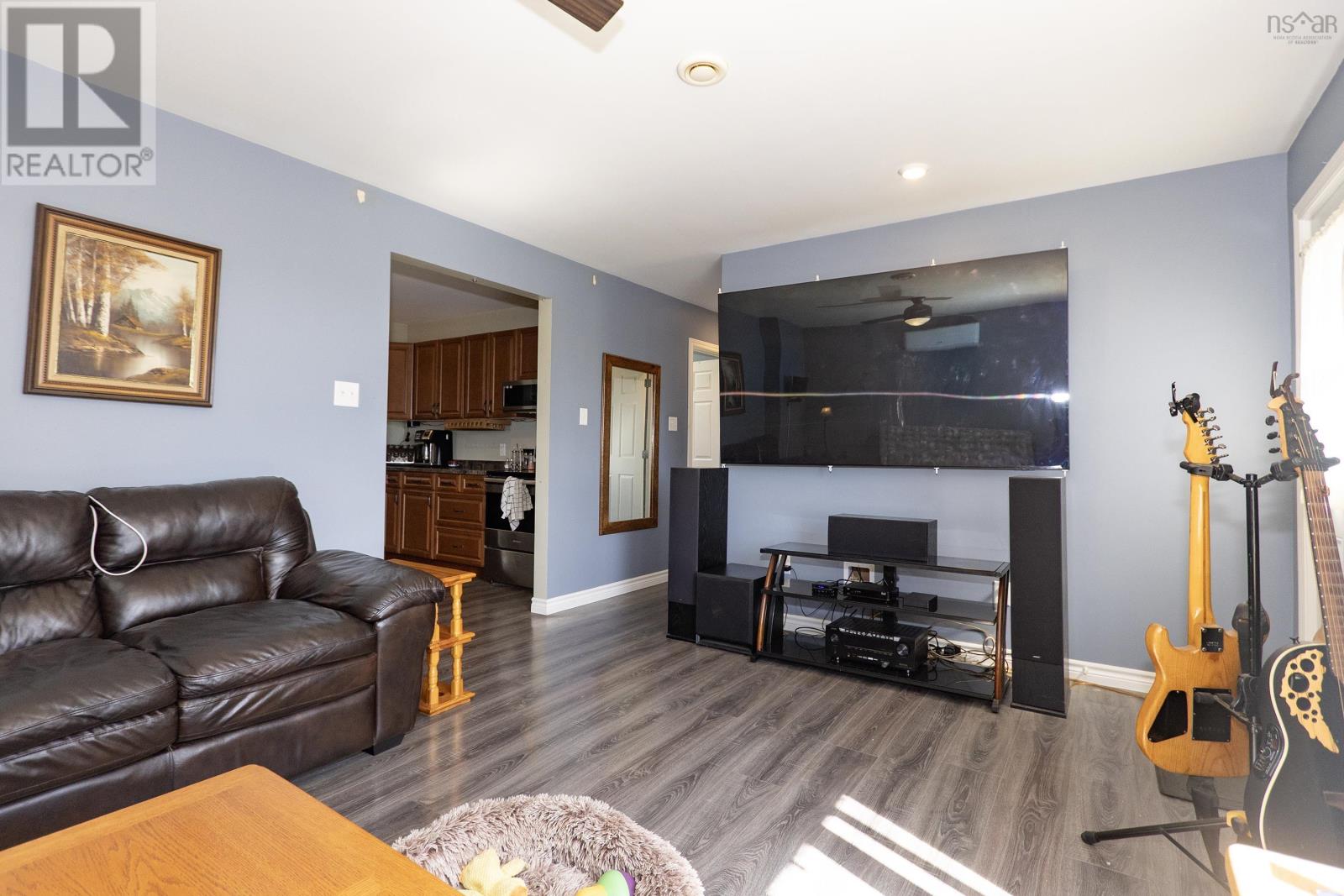 52 Queen Street Property Photo 18