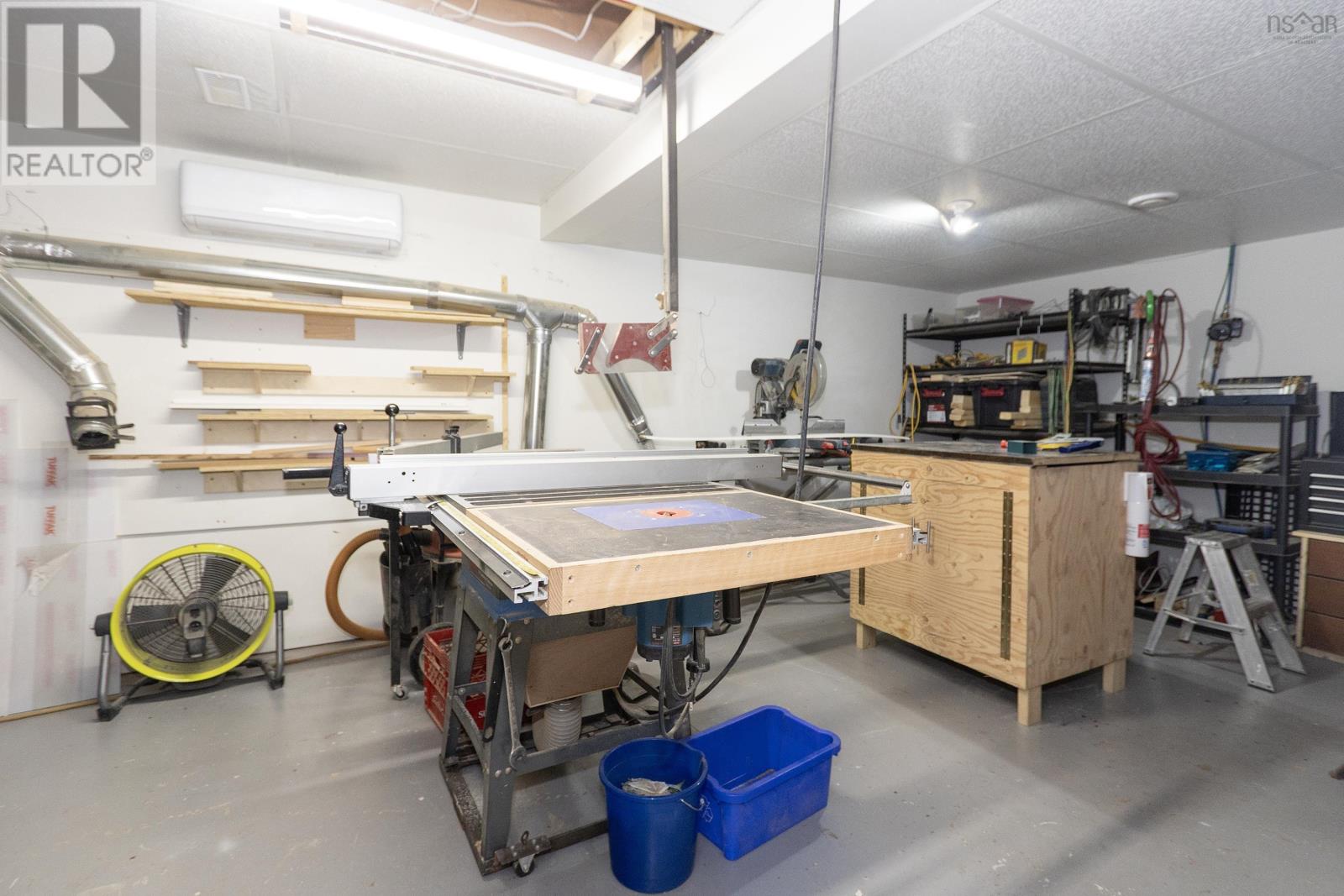 52 Queen Street Property Photo 32