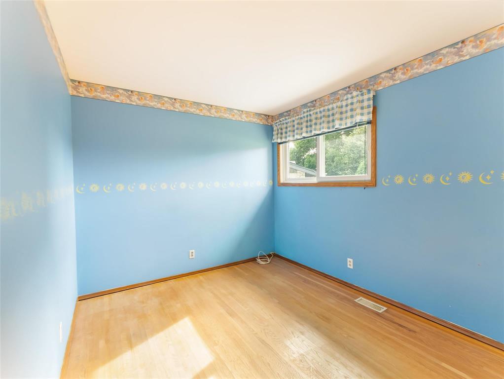 33 Parade Drive Property Photo 21