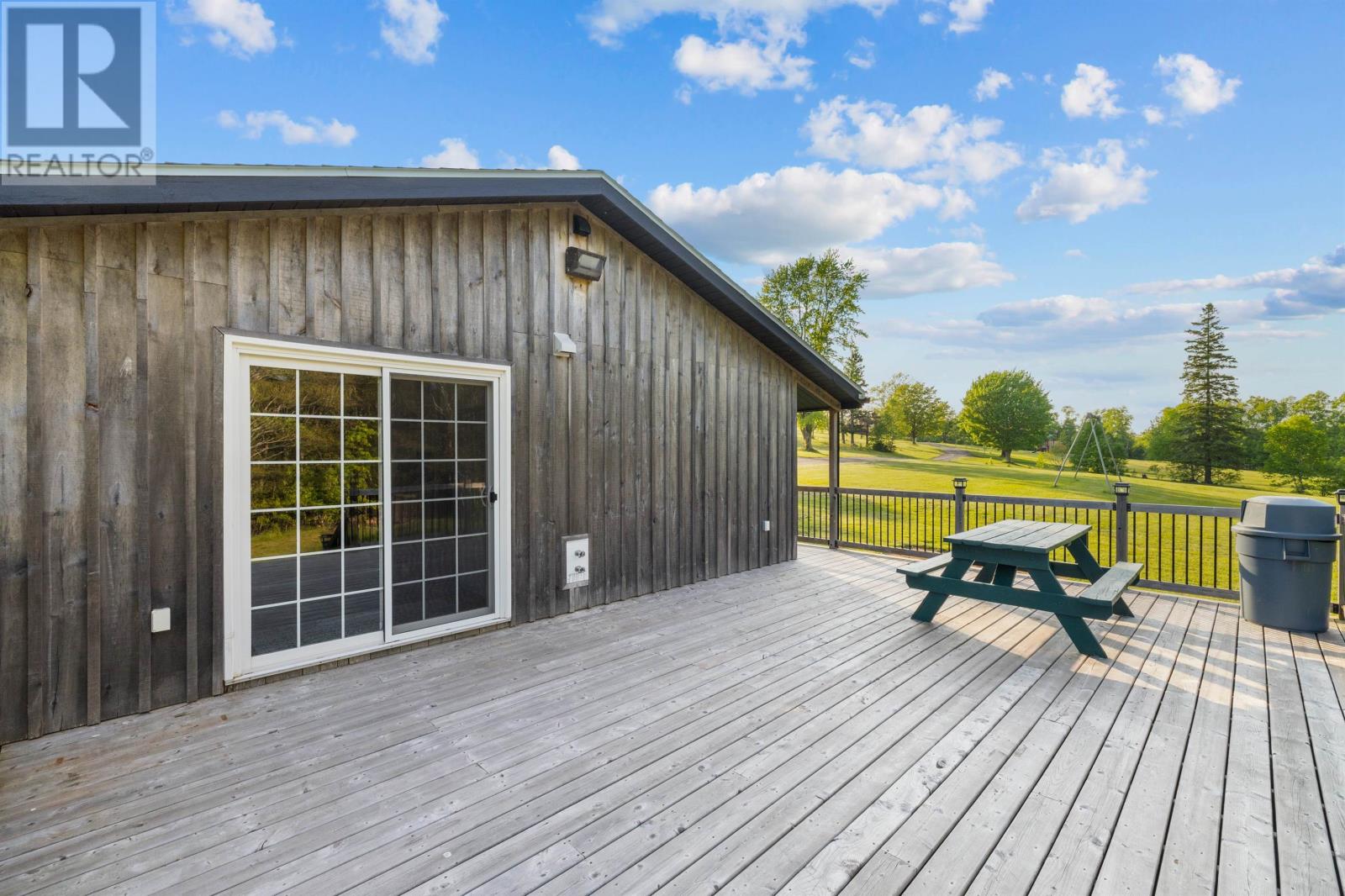 17025 Trans-canada Highway Property Photo 21