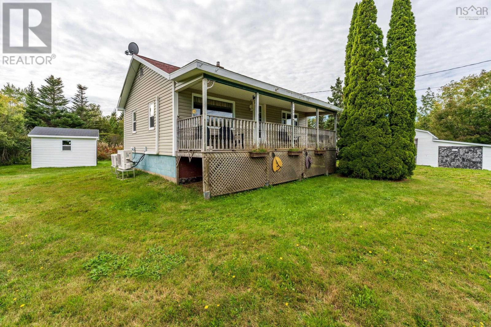 136 French Road Property Photo 3