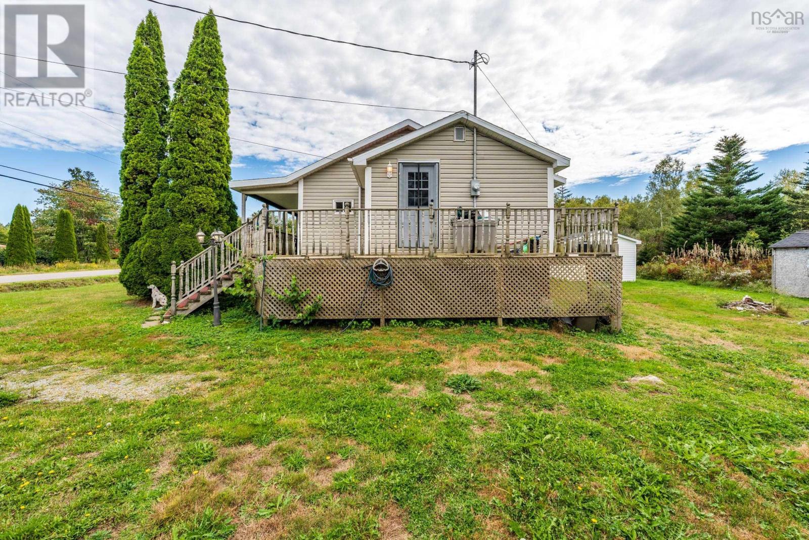 136 French Road Property Photo 8