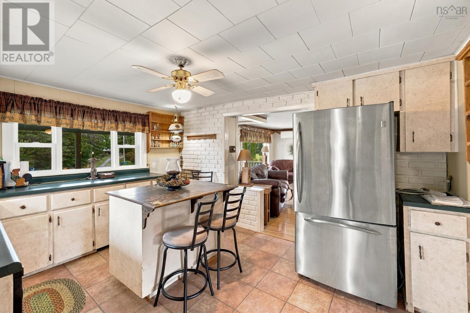 136 French Road Property Photo 20