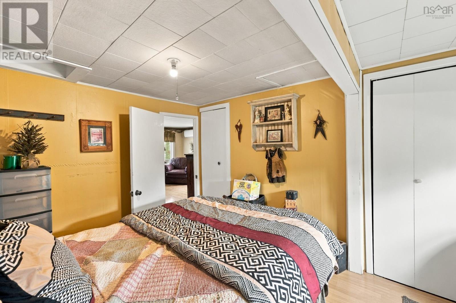 136 French Road Property Photo 28