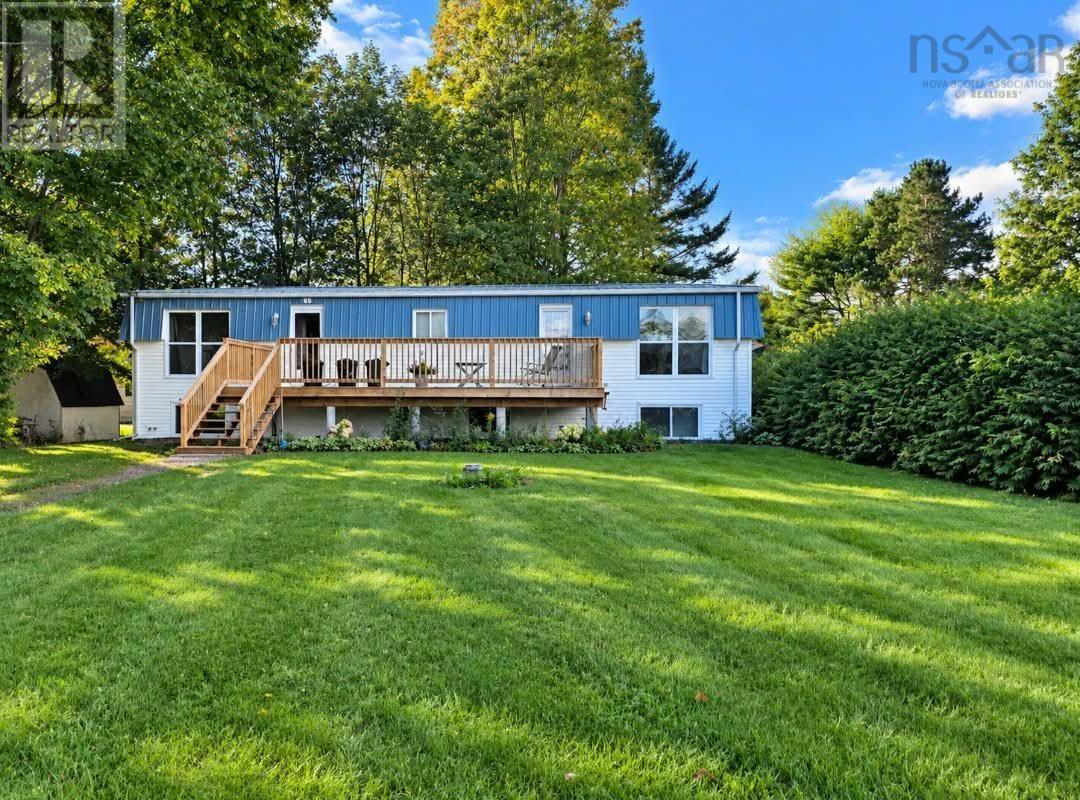 469 311 Highway Property Photo 2