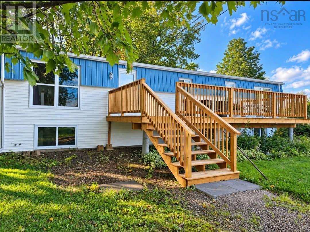 469 311 Highway Property Photo 3