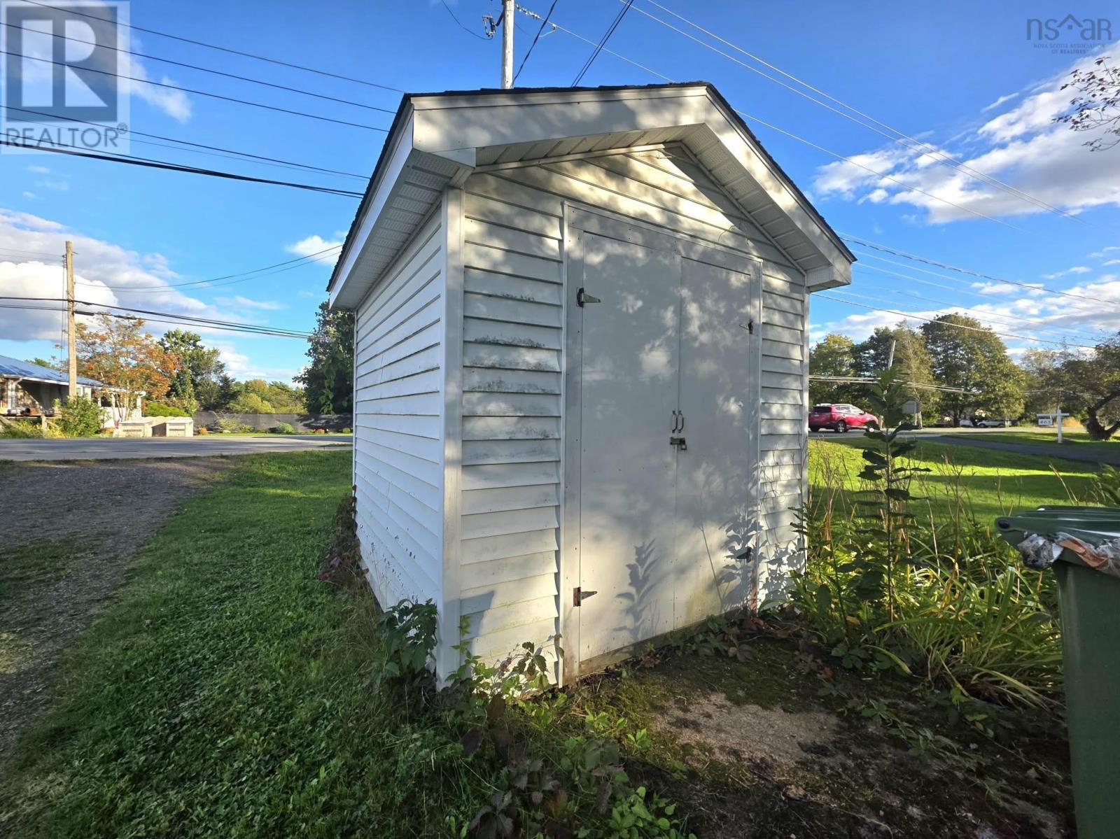 469 311 Highway Property Photo 31