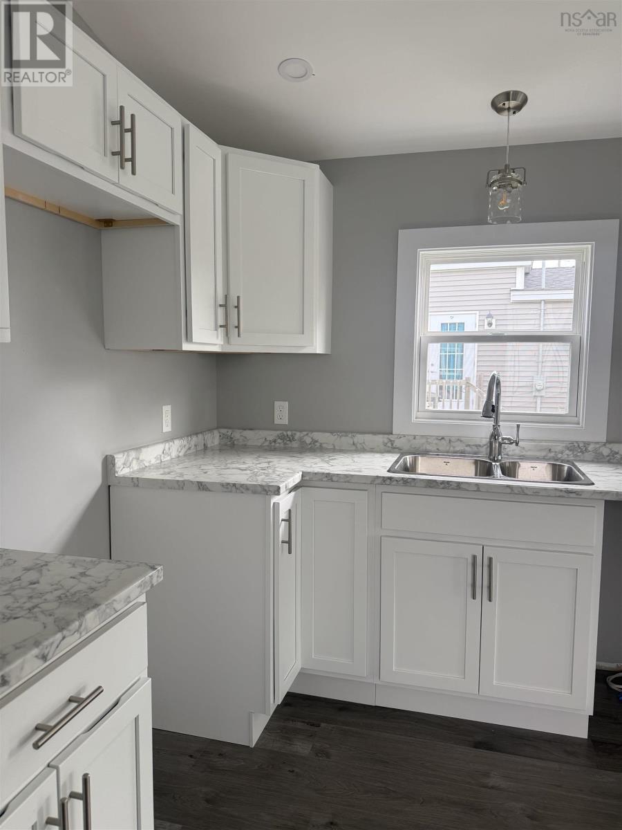 31 Johns Pass Property Photo 7