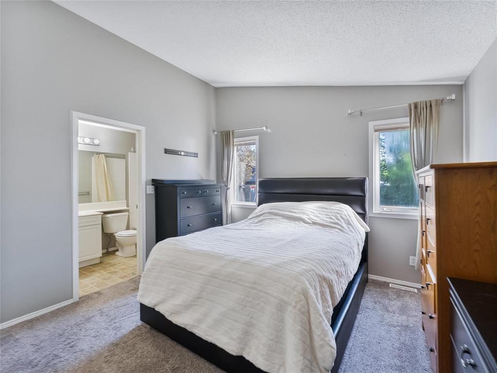 32 Julia Road Property Photo 18