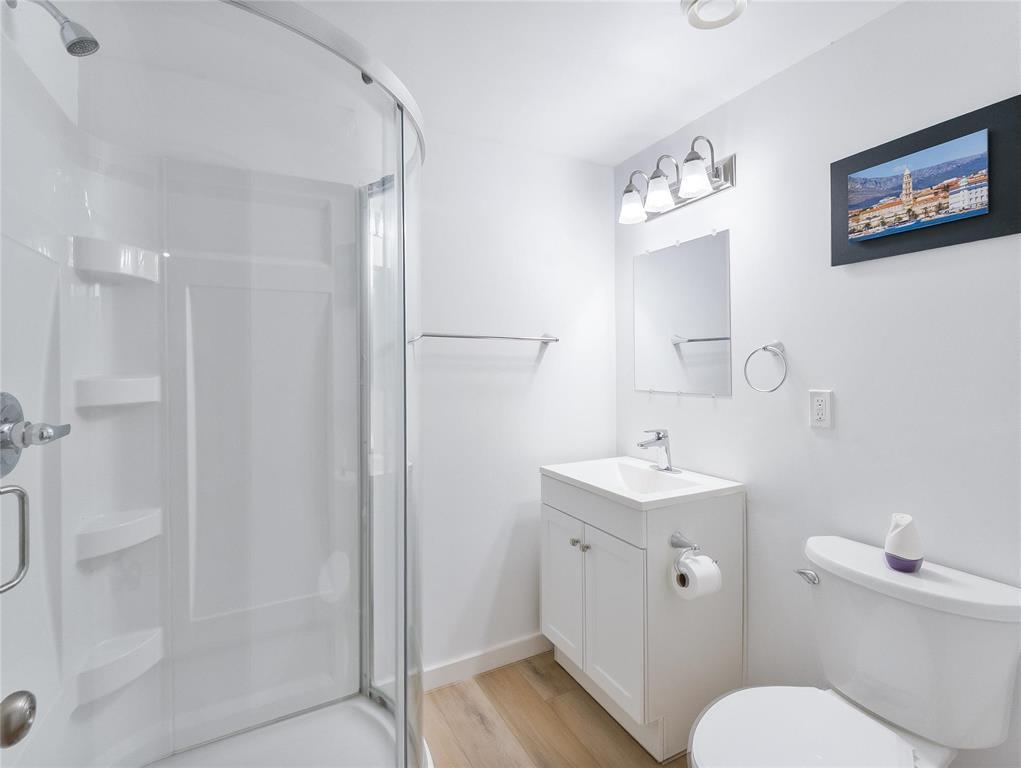 32 Julia Road Property Photo 40