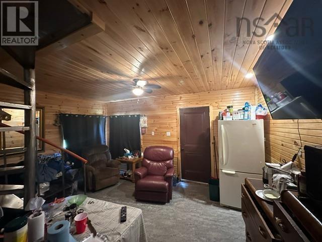 87 Purdy Loop Property Photo 9
