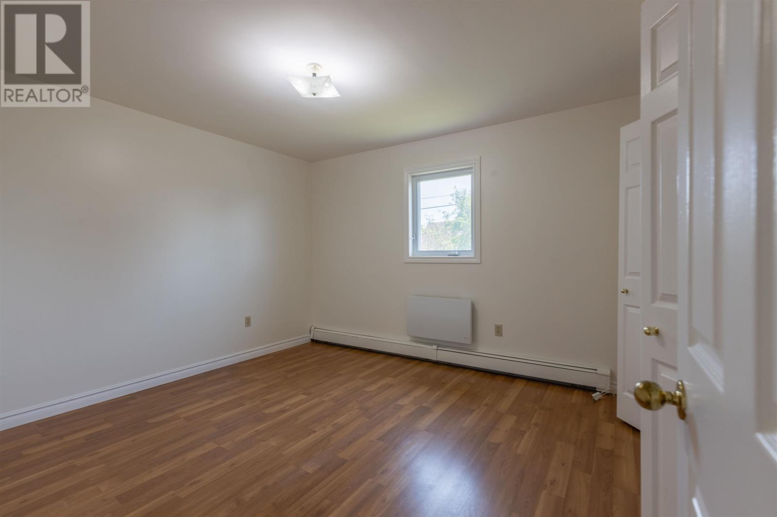 124 Westridge Crescent Property Photo 28