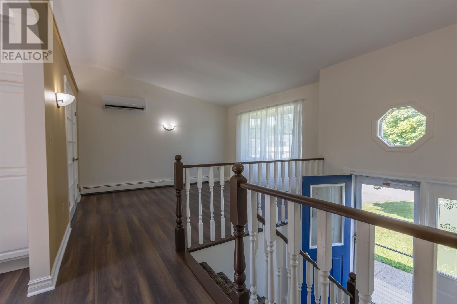 124 Westridge Crescent Property Photo 33
