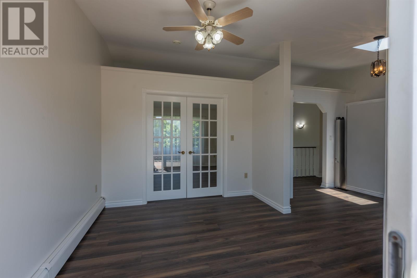 124 Westridge Crescent Property Photo 36