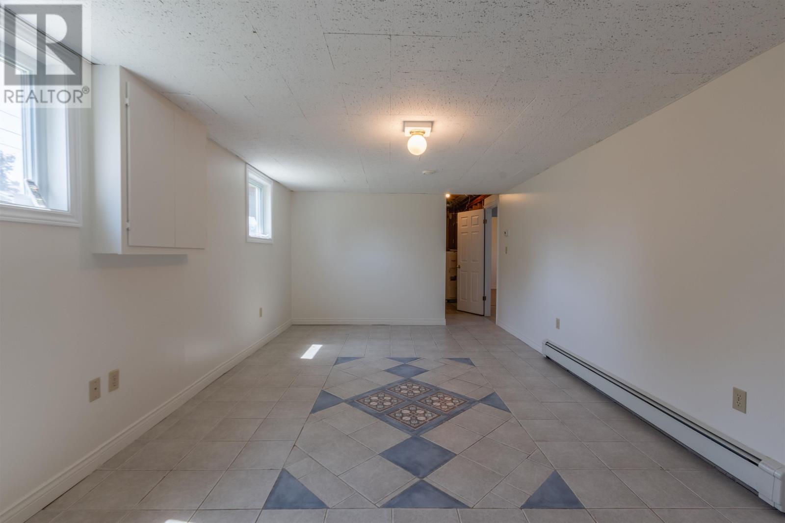 124 Westridge Crescent Property Photo 41