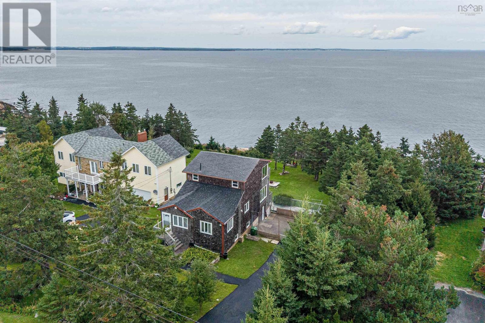552 Ketch Harbour Road Property Photo 1