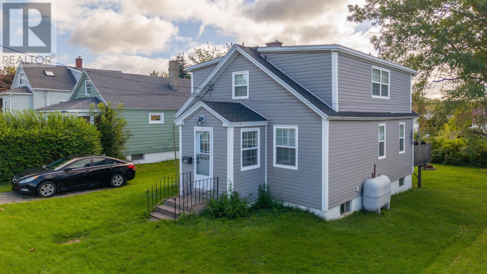 412 Atlantic Street Property Photo 5