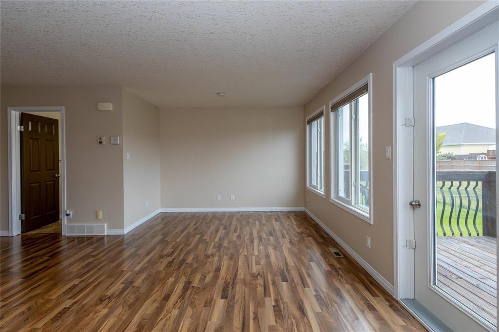 12 Coulter Way Property Photo 4