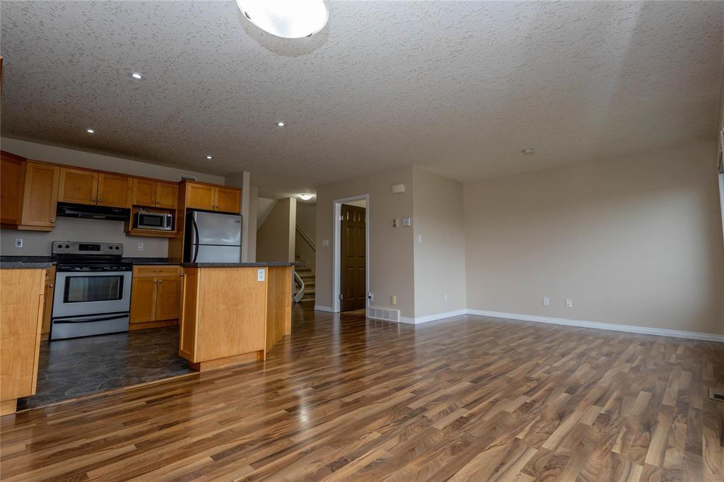 12 Coulter Way Property Photo 7