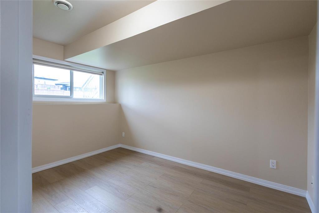 12 Coulter Way Property Photo 15