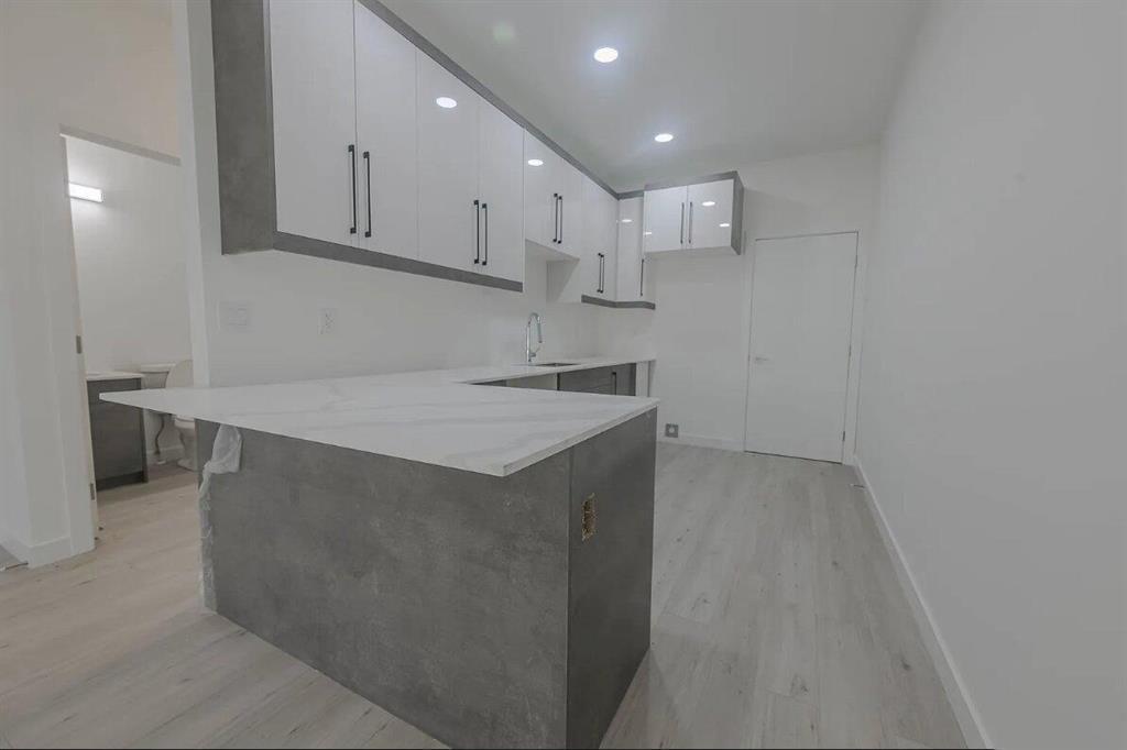 120 Bristol Avenue Property Photo 11