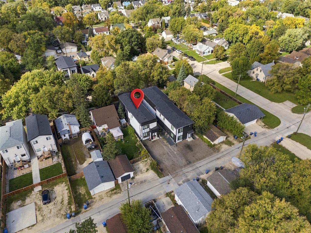 120 Bristol Avenue Property Photo 23