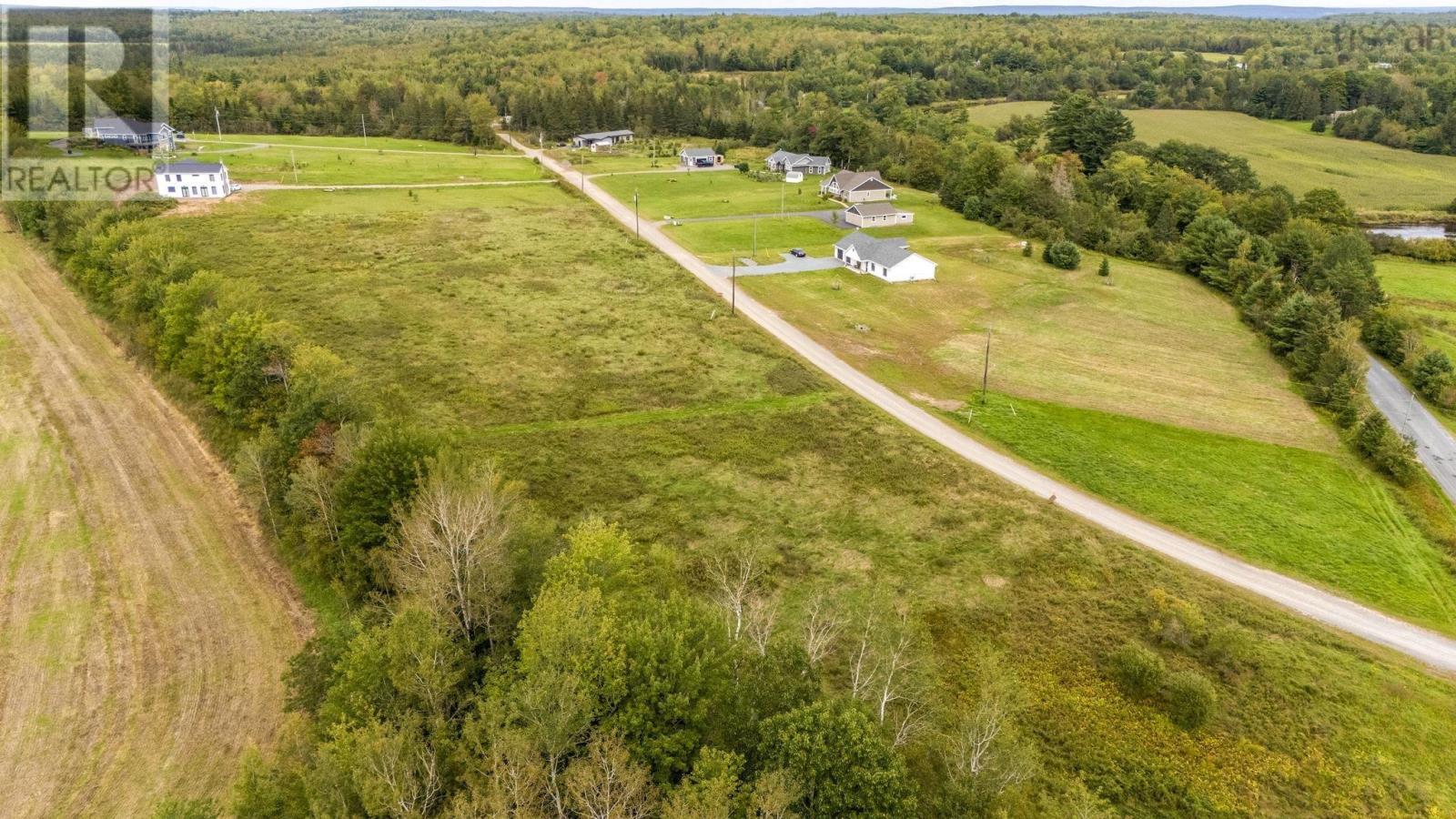 102&103 Festival Lane Property Photo 3