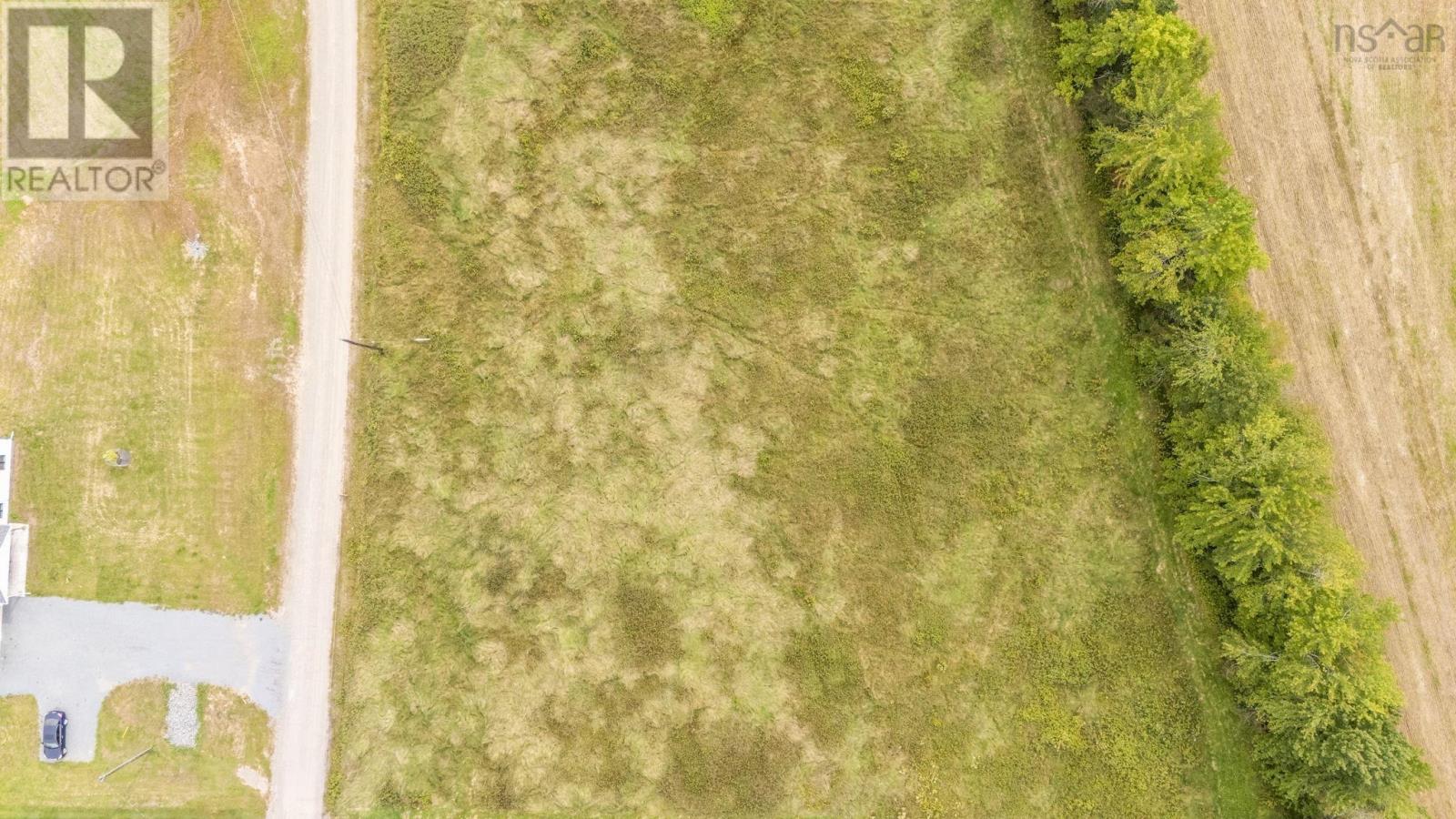 102&103 Festival Lane Property Photo 32