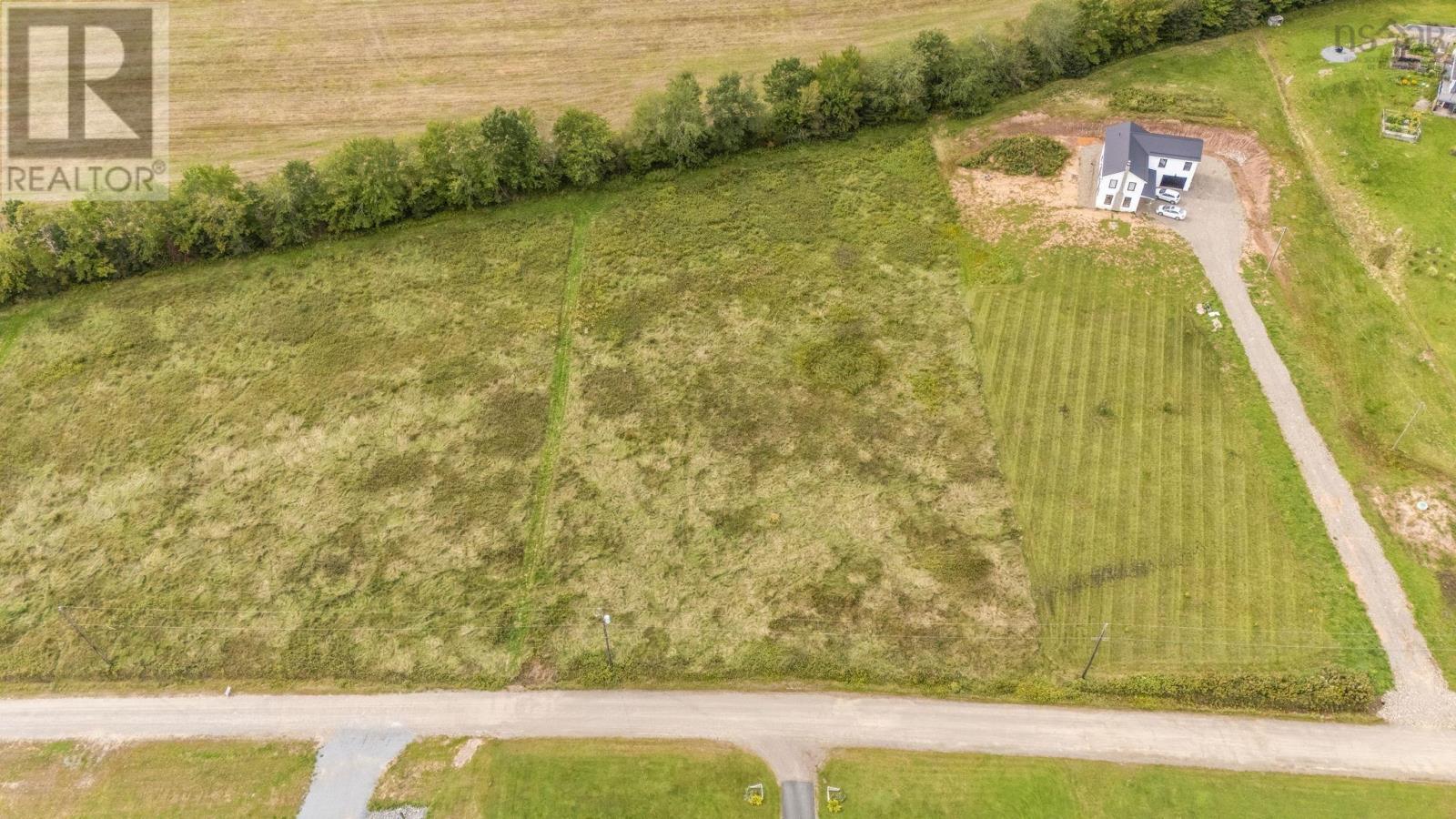 102&103 Festival Lane Property Photo 37