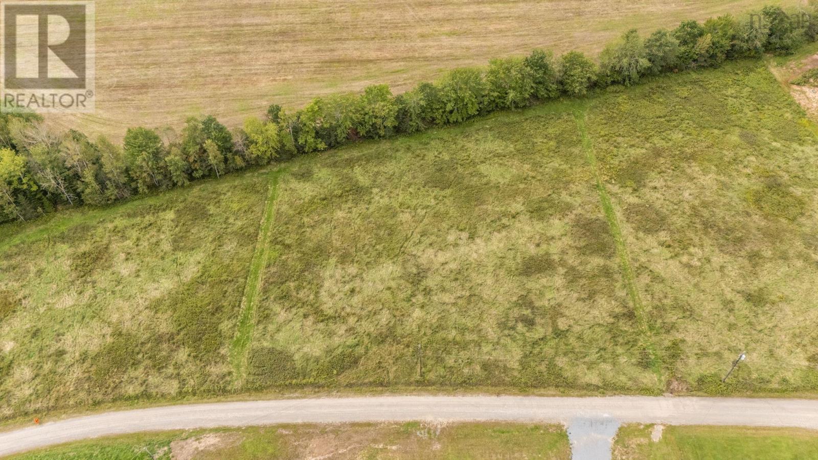 102&103 Festival Lane Property Photo 38