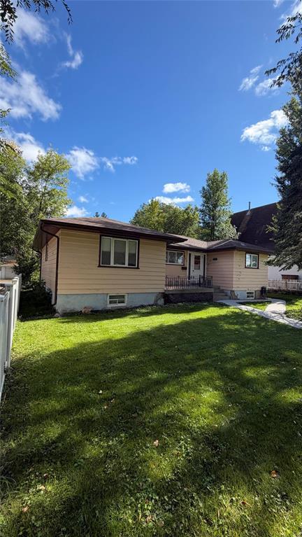 521 17th Street Property Photo 1