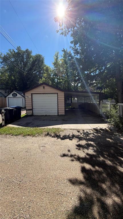 521 17th Street Property Photo 2