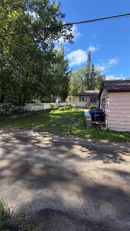 521 17th Street Property Photo 4